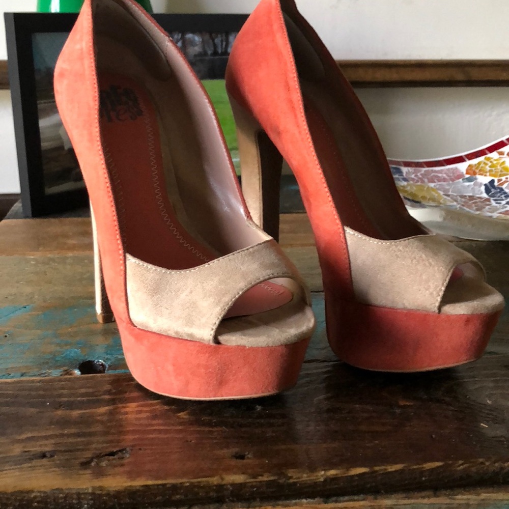 Free press heels